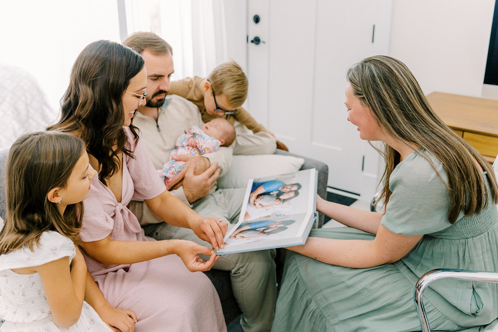 Harrisonburg, VA newborn photographer